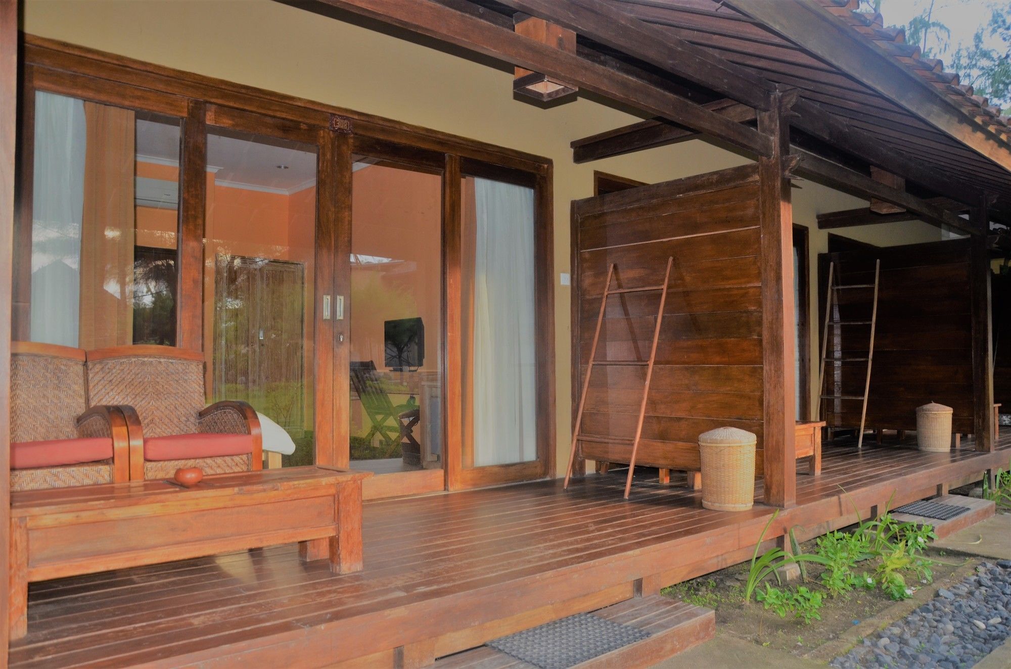 Royal Regantris Villa Karang ギリ・アイル エクステリア 写真